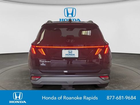 Used 2025 Hyundai Tucson SEL FWD image 4