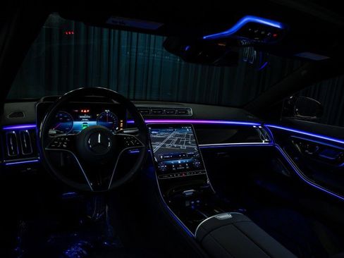 New 2026 Mercedes-Benz S 580e 4MATIC Sedan image 12