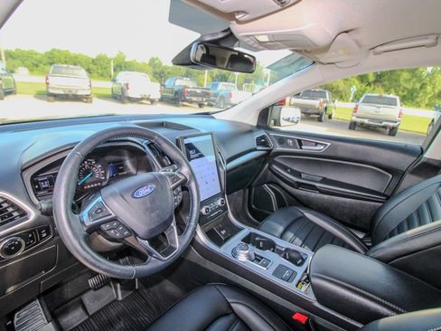 Used 2024 Ford Edge SEL w/ Convenience Package AWD/4WD image 15