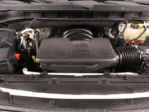 Used 2023 Chevrolet Tahoe Premier AWD/4WD image 21