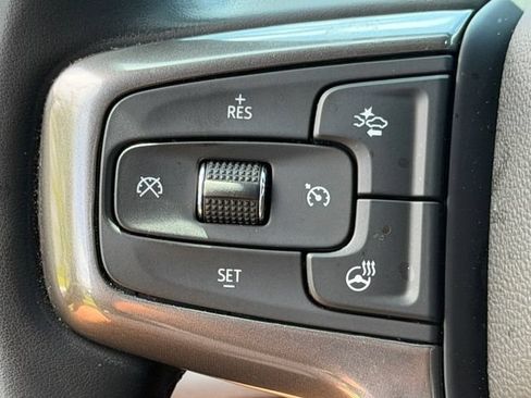Used 2023 Chevrolet Silverado 1500 ZR2 w/ Technology Package AWD/4WD image 28