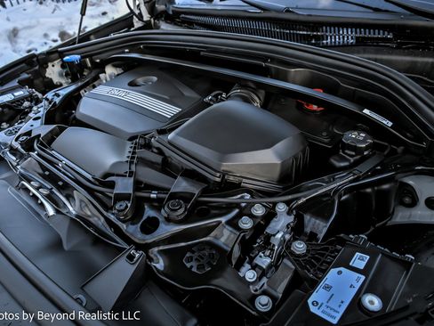 Used 2025 BMW X1 xDrive28i w/ Premium Package image 21