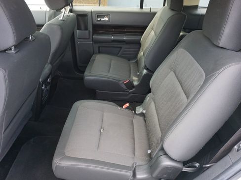 Used 2019 Ford Flex SEL image 21