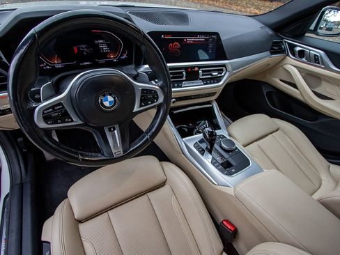 Used 2022 BMW 430i Gran Coupe w/ M Sport Package image 12