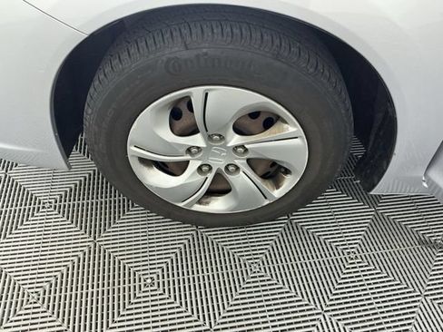 Used 2015 Honda Civic LX image 16