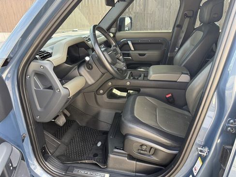 Used 2021 Land Rover Defender 110 X-Dynamic HSE image 18