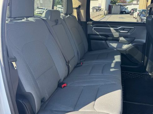 Used 2020 RAM 1500 Big Horn AWD/4WD image 12