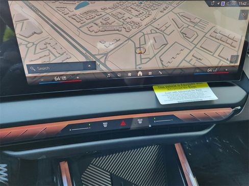 New 2025 BMW X3 xDrive30i w/ Convenience Package image 16