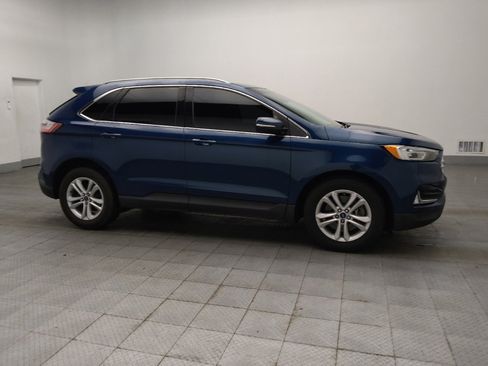 Used 2020 Ford Edge SEL w/ Cold Weather Package AWD/4WD image 11