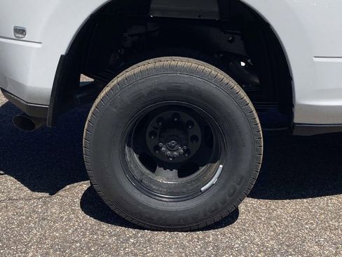 New 2026 RAM 3500 Tradesman image 37