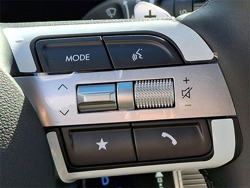 New 2026 Hyundai Tucson Limited image 12