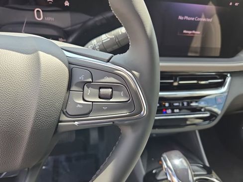 New 2026 Buick Envista Avenir FWD image 24