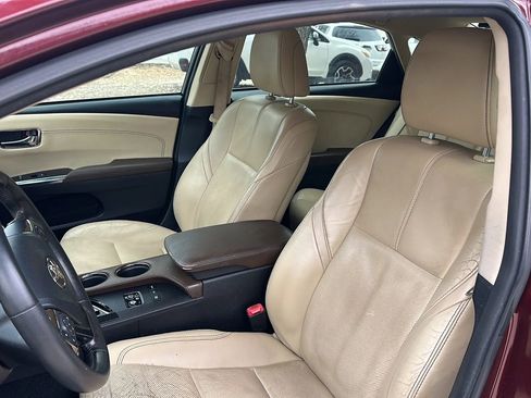 Used 2013 Toyota Avalon Limited image 13
