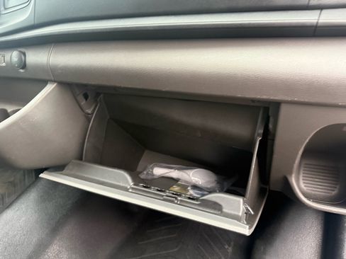 Used 2023 Ford Transit 350 XL image 33