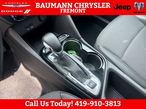 Used 2025 Buick Encore GX Preferred FWD image 22