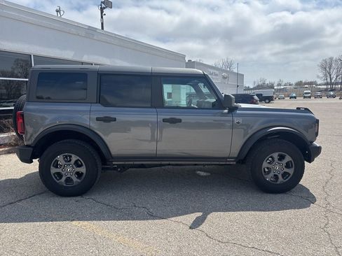 Used 2025 Ford Bronco Big Bend AWD/4WD image 2
