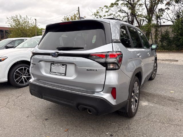Used 2026 Subaru Forester Touring AWD/4WD image 4