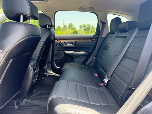 Used 2017 Honda CR-V Touring image 25