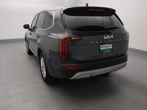 Used 2022 Kia Telluride LX AWD/4WD image 6