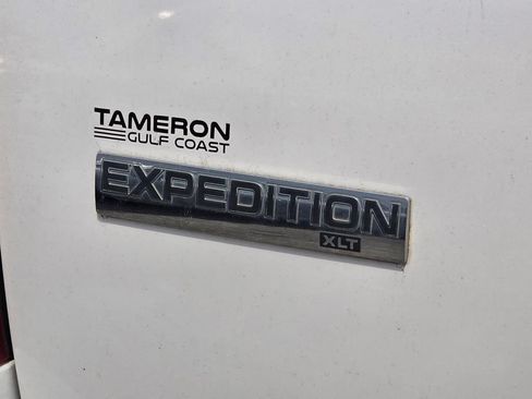 Used 2013 Ford Expedition XLT RWD image 5