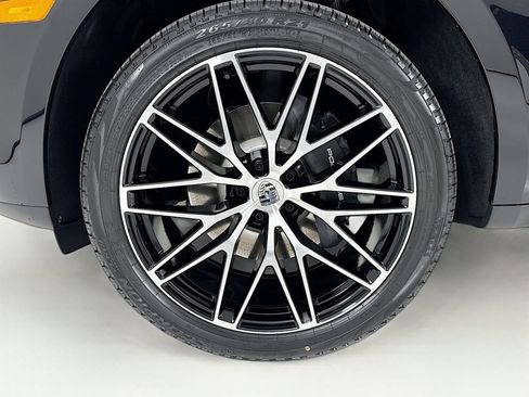 New 2026 Porsche Macan image 34
