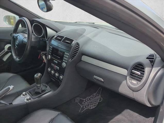 Used 2005 Mercedes-Benz SLK 350 image 29