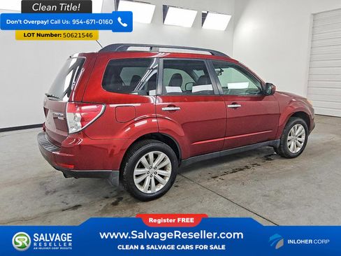 Used 2013 Subaru Forester 2.5X Limited AWD/4WD image 4