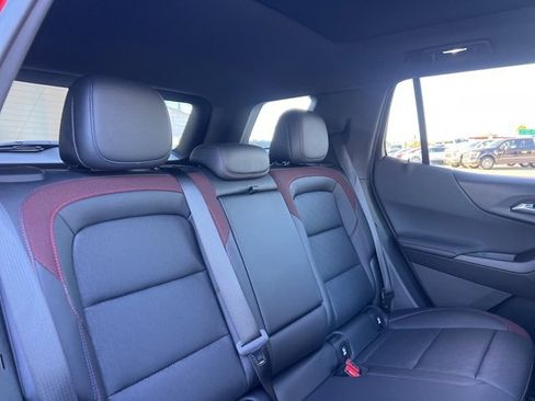 Used 2025 Chevrolet Equinox RS image 24