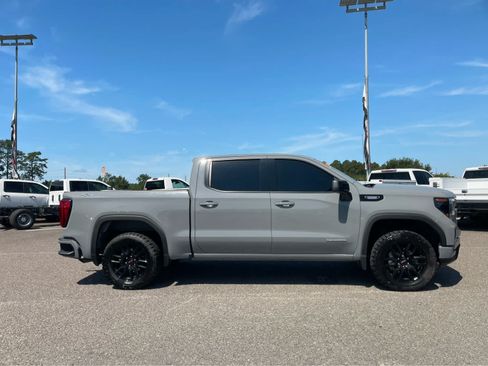 Used 2024 GMC Sierra 1500 Elevation AWD/4WD image 4
