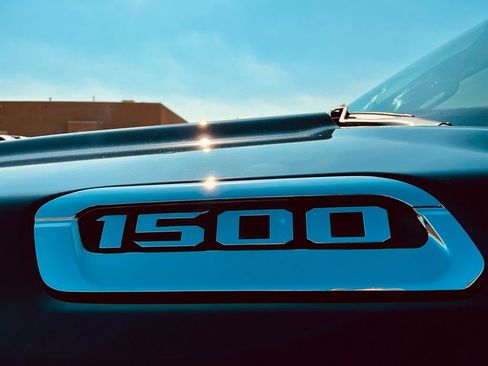Used 2020 RAM 1500 Big Horn RWD image 14