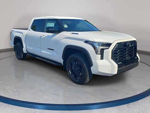 New 2026 Toyota Tundra Limited AWD/4WD image 3