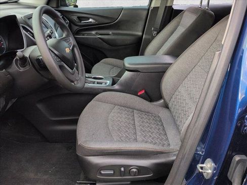 Certified 2022 Chevrolet Equinox LT FWD image 22