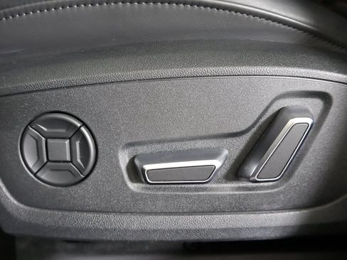 Used 2025 Audi RS 6 performance AWD/4WD image 36