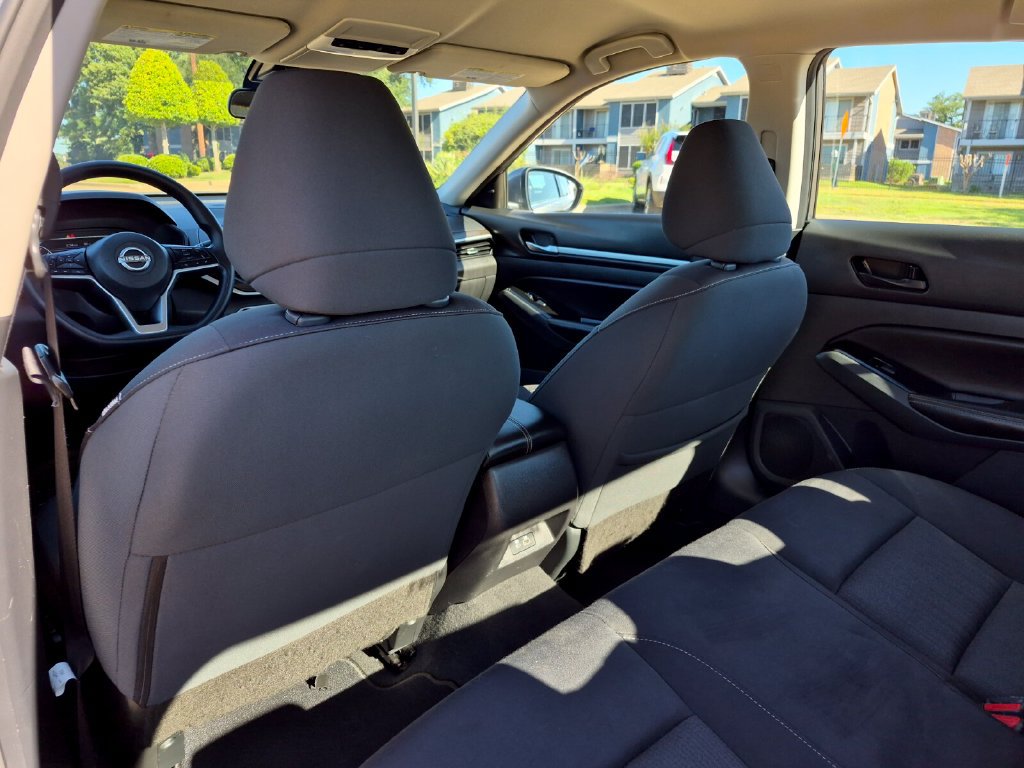 Used 2023 Nissan Altima 2.5 SV FWD image 31