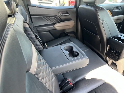 Used 2024 GMC Canyon Denali AWD/4WD image 49