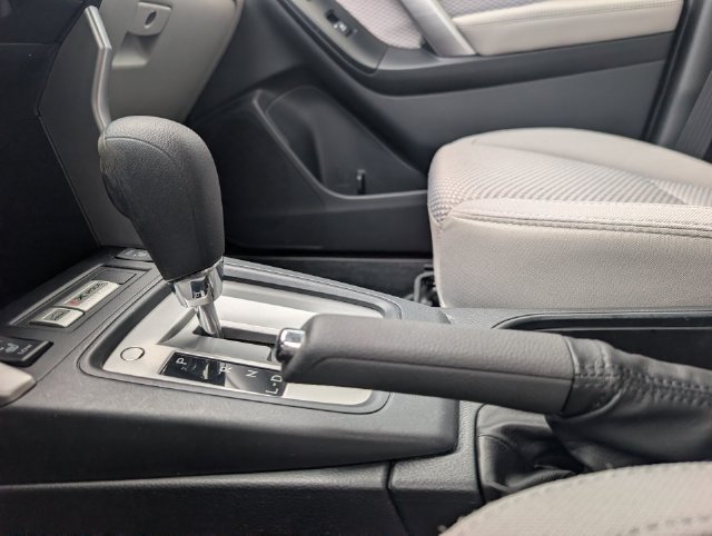 Used 2018 Subaru Forester 2.5i Premium AWD/4WD image 18