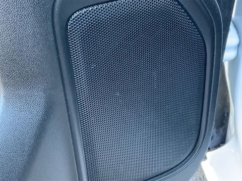 Used 2022 GMC Sierra 2500 AT4 image 23