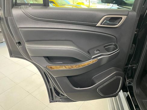 Used 2016 GMC Yukon Denali w/ Open Road Package image 19