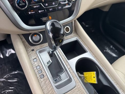 Used 2023 Nissan Murano SL image 30