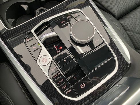 New 2026 BMW X5 xDrive40i w/ M Sport Package image 18