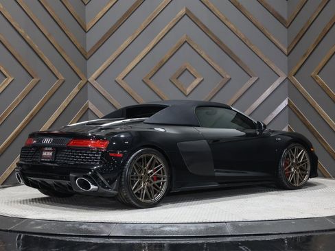 Used 2023 Audi R8 V10 performance w/ Carbon Exterior Package image 21