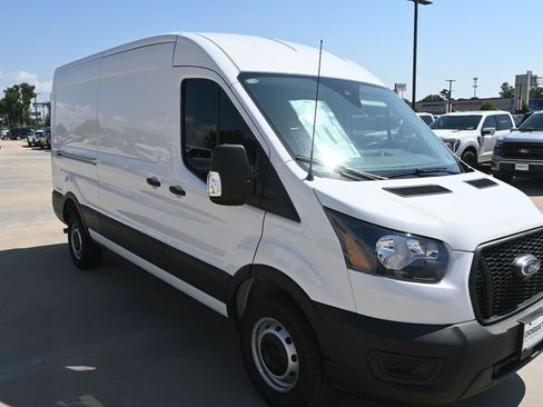 New 2025 Ford Transit 250 148 Medium Roof w/ Load Area Protection Package image 9