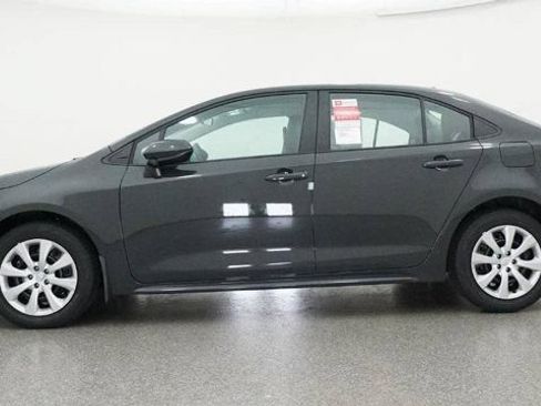 New 2026 Toyota Corolla LE FWD image 19