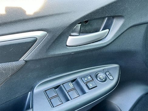 Used 2015 Honda Fit EX image 21