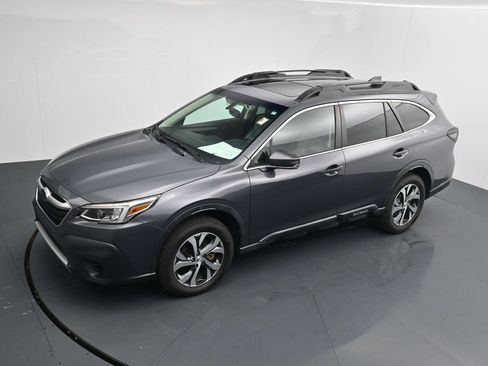 Used 2021 Subaru Outback Limited XT AWD/4WD image 12