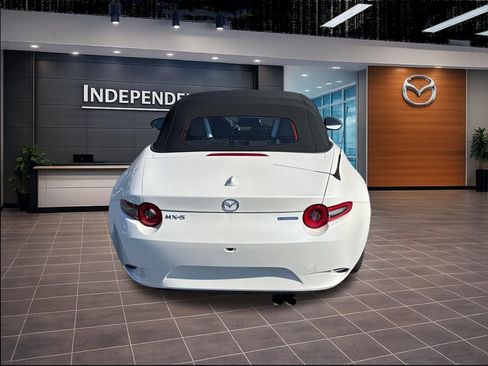 New 2026 MAZDA MX-5 Miata Grand Touring RWD image 4