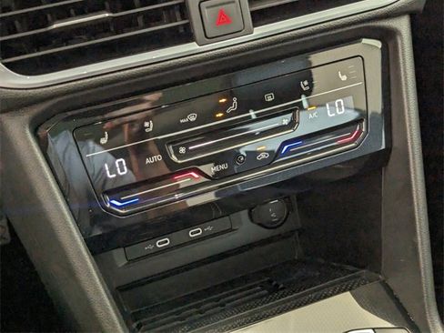 Certified 2025 Volkswagen Taos SEL image 23