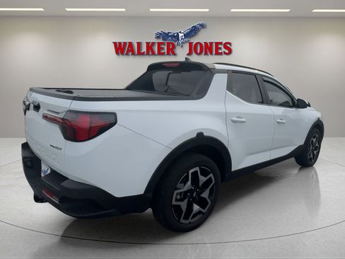 Used 2022 Hyundai Santa Cruz Limited image 4