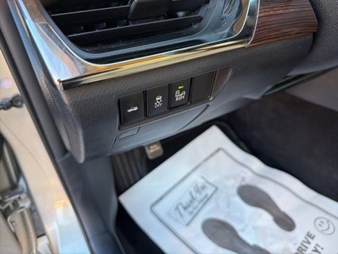 Used 2014 Toyota Avalon XLE Touring image 18