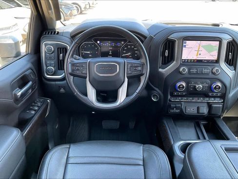 Certified 2022 GMC Sierra 2500 Denali w/ Denali Ultimate Package image 7